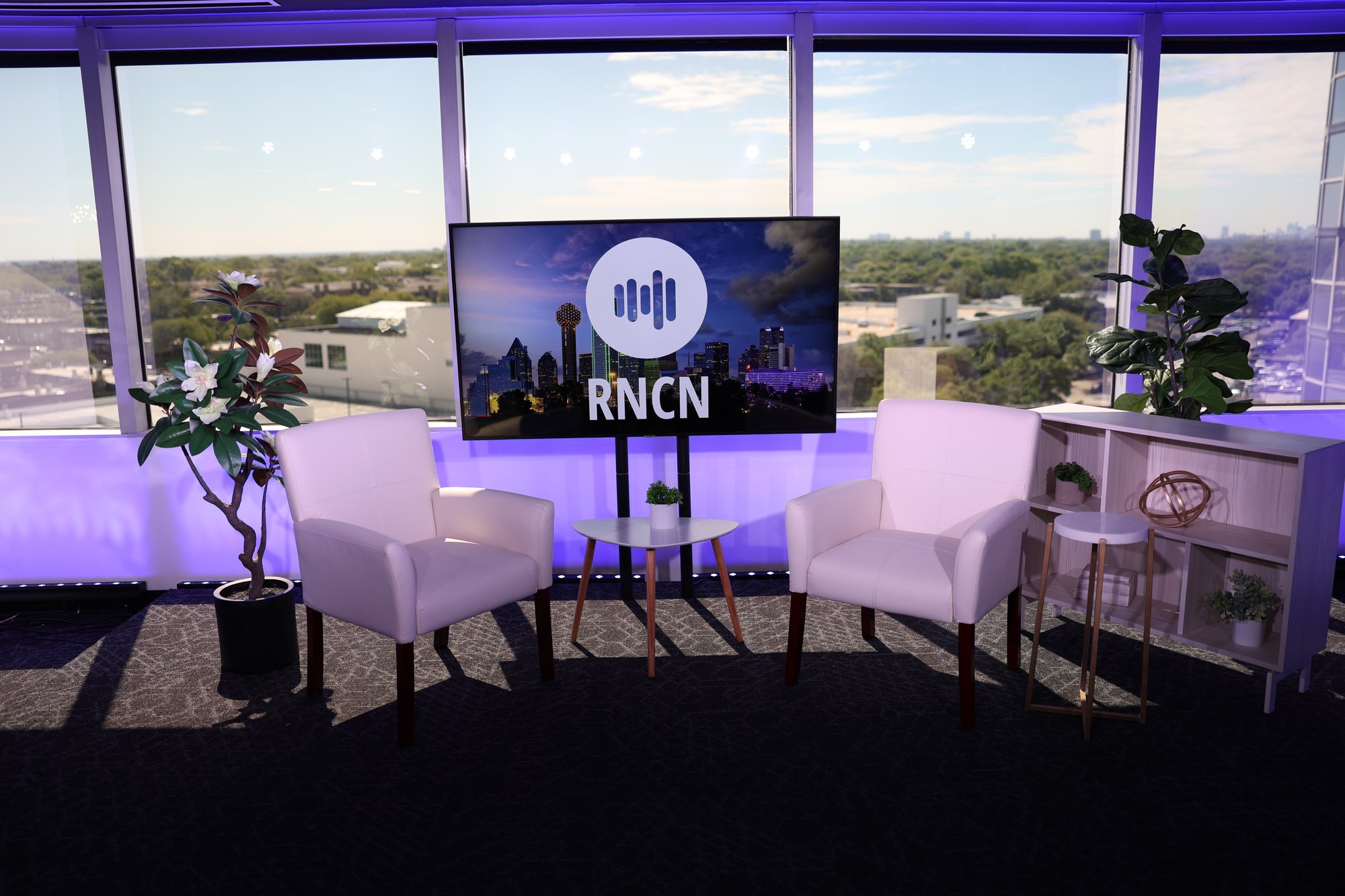 Dallas podcast studios wide set